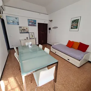 Violetta Portofino , Rapallo Italia